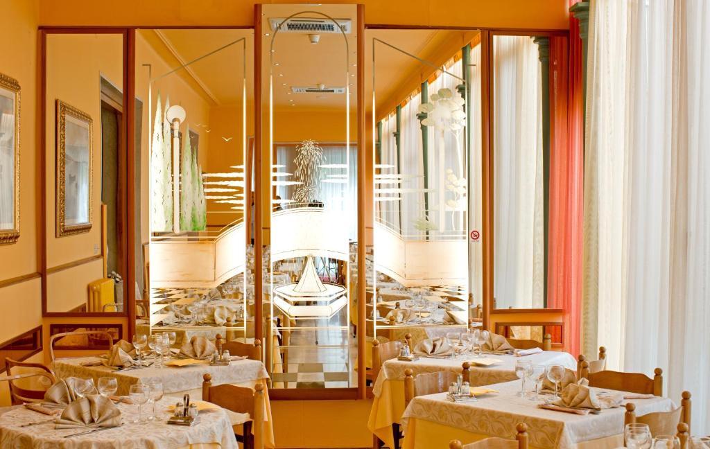Albergo Nazionale Salsomaggiore Terme Exterior foto