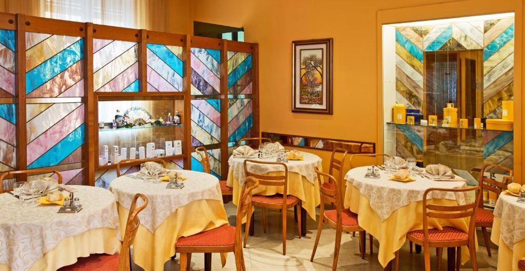 Albergo Nazionale Salsomaggiore Terme Exterior foto