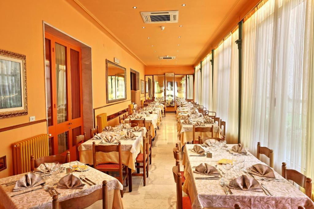 Albergo Nazionale Salsomaggiore Terme Exterior foto