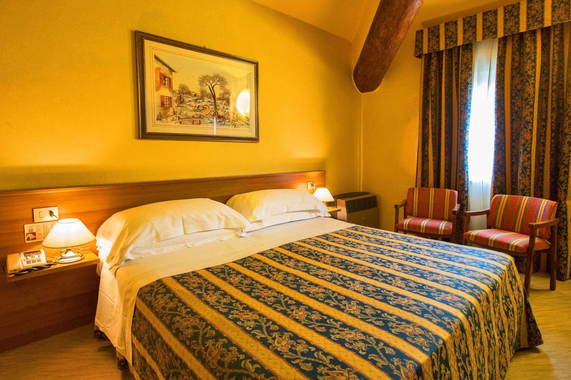Albergo Nazionale Salsomaggiore Terme Exterior foto